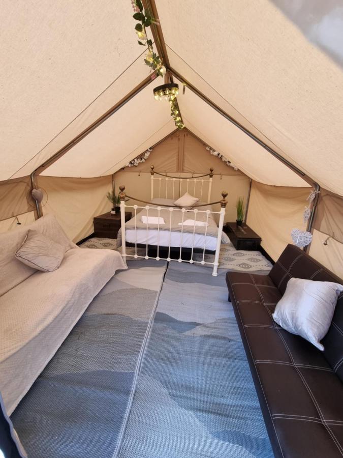 Glamping In Style, Prospector Tent Crawley  Exteriör bild