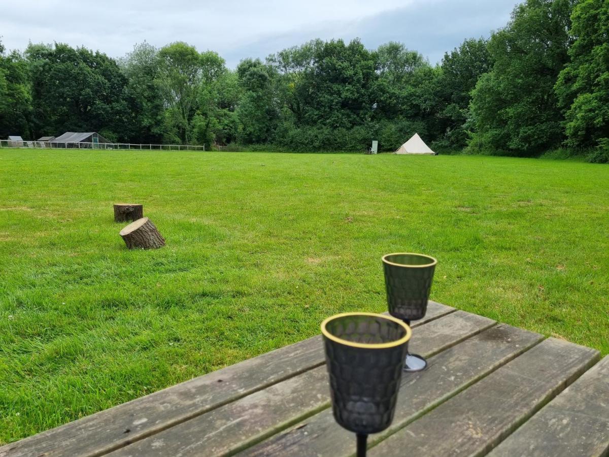 Glamping In Style, Prospector Tent Crawley  Exteriör bild